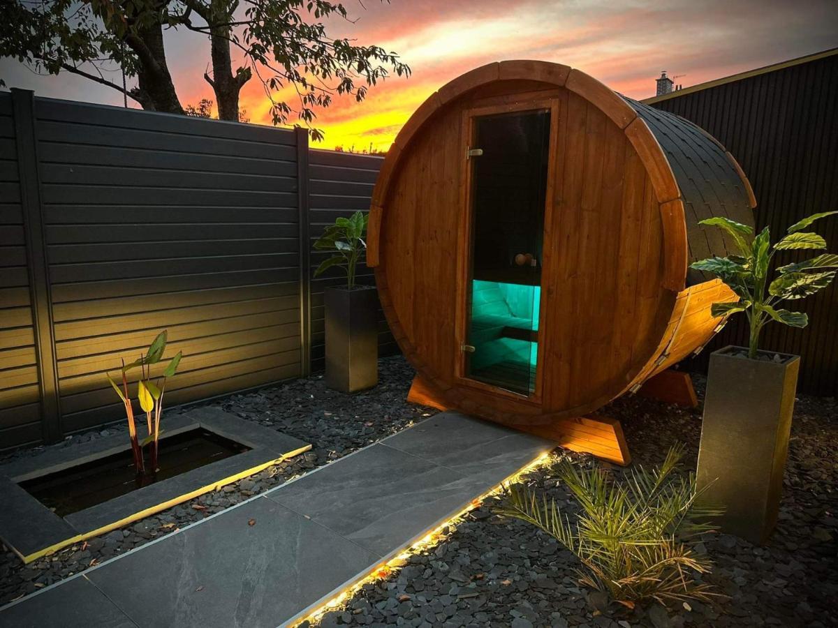 L’Odyssée Spa Seclin Exterior foto